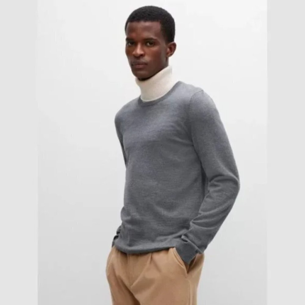 Hugo Boss Men's Virgin Wool Slim-Fit Crewneck Sweater - S